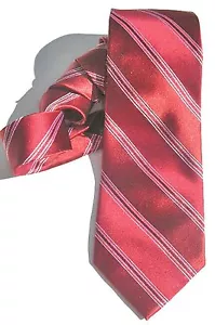 Sala Club NUEVO Cuello a Rayas Rojas para Hombre Corbata de Seda $49 A1471 - Imagen 1 de 2
