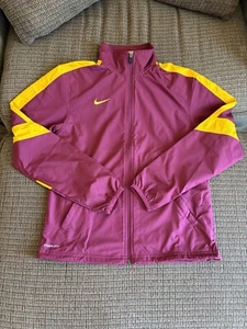 Nike Mens Storm Fit Full Zip Tech Jacket Cardinal Gold Vintage Sm - NWOT! - Picture 1 of 13