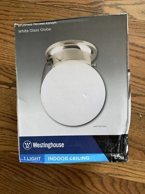 Luminária de teto Westinghouse 67208 níquel escovado 11,81 A x 6 L x 6,5 pol. P - Imagem 1 de 3