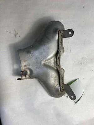 Colector de escape protector térmico Chevrolet Chevy Cobalt 2005 Foto 1 de 2