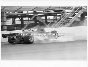 DOUG HEVERON ANDRE 1983 INDY CRASH PHOTOGRAPH 41 006 - Picture 1 of 1