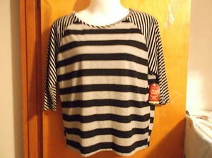 NEW FADED GLORY  SCOOP NECK  MIXED STRIPE 3/4 SLV   PULLOVER TOP in BLACK & GREY - Picture 1 of 4