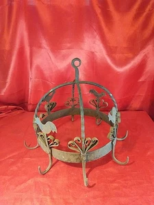 Altes Rondell Schmiedeeisen Tierdekor Speckkranz Räucherhaken Metzger (5079) - Bild 1 von 11