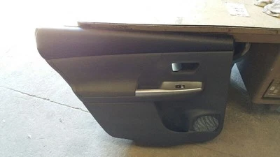 12 13 14 15 16 17 18 TOYOTA PRIUS V DRIVER LEFT REAR DOOR TRIM PANEL OEM Foto 1 de 4