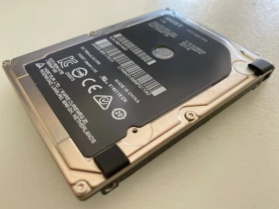 HGST HTS541010A9E662 P/N: 0J38093 MLC: DA5747 MAC 655-1751H China 1TB Laptop HDD - Image 1 of 4