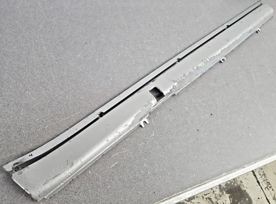 NICE USED ORIGINAL PORSCHE 911 SC CARRERA RIGHT SIDE ROCKER PANEL TRIM SILVER #4 - Image 1 of 4