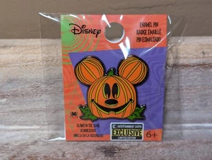 Mickey Mouse Jack-O-Lantern Pumpkin Glow In The Dark Enamel Pin LE EE Exclusive - Picture 1 of 3