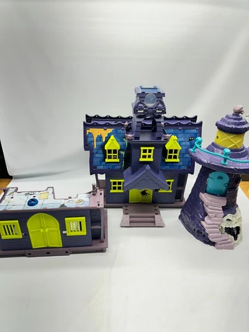 Scooby-Doo Playset Lot: Mystery Mansion, Pirate Fort Tower, & Haunted Lighthouse Cover