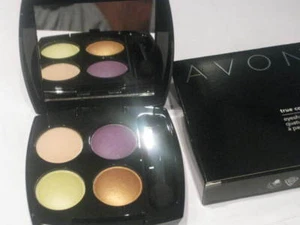 SOMBRA DE OJOS 100 % AVON COLOR VERDADERO CHOQUE DE CUATRO COLORES en púrpura eléctrico - Imagen 1 de 1