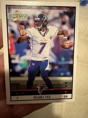 2005 Score - Michael Vick #301 - Image 1 of 2