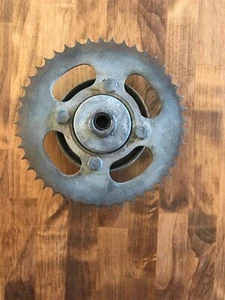 1969 1970 Honda TRAIL 90 CT90 OEM Rear Wheel Hub Sprocket Day Shipping - Bild 1 von 2
