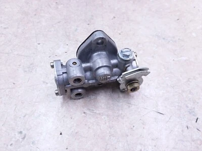 Unidad de bomba de aceite del motor Kawasaki 100 KM KM100 1981 ANX-C52 Foto 1 de 3