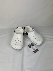 Crocs Classic Adjustable Slip Resistant Clog, White, Men's 3 /  Women's 9 US - Picture 1 of 8