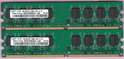 2GB 2x1GB PC2-5300 SAMSUNG M378T2953EZ3-CE6 DDR2-667 Desktop Ram Memory Kit DIMM - Image 1 of 4