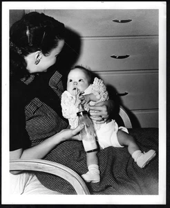 8”x 10” photo - still, Roy Rogers & Dale Evans #648, daughter, Robin Elizabeth - Picture 1 of 1