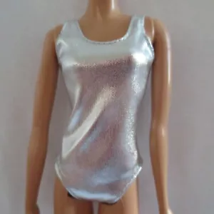 NUOVO 2020 Barbie bambola extra argento canotta body costume da bagno abbigliamento - Foto 1 di 6