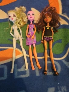 Lote De 3 Muñecas Clawdeen Wolf Dead Tired 2012 Muñecas Monster High Mattel  - Imagen 1 de 8