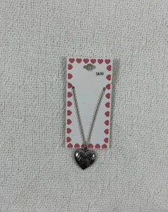 "Mom" Heart Pendant Necklace w/ Flower Accent Design Ballet Jewels Brand - Picture 1 of 4