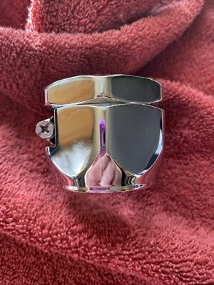 Abrazadera para 1-1/2"I.D. Manguera radiador engranaje helicoidal accionamiento cromo 5168 montaje 2" MaxO.D. Foto 1 de 4