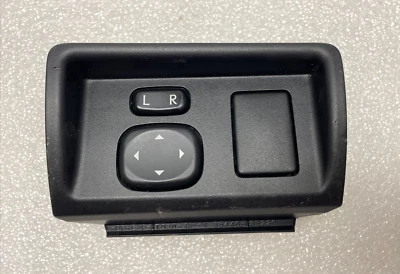 2017 LEXUS ES 300H MIRROR ADJUSTMENT SWITCH OEM - Image 1 of 4