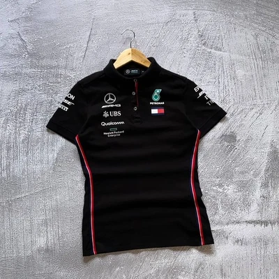 Camisa Polo Mercedes Petronas AMG F1 Mujer Talla M Negra Fórmula 1 Equipo Patrocinador Foto 1 de 4