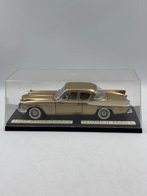 ERTL Collectibles 1957 Studebaker 1:18 Scale Diecast Car Golden Hawk Vtg 1995 - Image 1 of 4