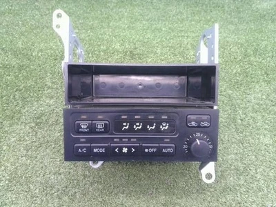 TOYOTA Mark II 2000 GF-GX100 A/C Control Panel 5590222120 [Used] [PA112781890] - Image 1 of 4