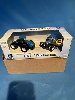 1/64 Ertl Launch Edition Phoenix 2006 "1 de 1500" Juego de 2 Tractores Nuevo en Caja Foto 1 de 4