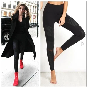 Leggings Alo Yoga Cintura Alta Moto Talla S en Negro - Imagen 1 de 12