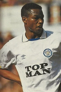 Football Photo CHRIS FAIRCLOUGH Leeds United 1989-90 - Picture 1 of 1