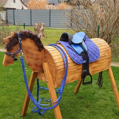 Holzpferd Voltigierpferd Holzpony Pferd Pony braune Mähne blau Sattel gestrichen - Bild 1 von 4