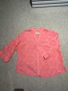 Orvis blouse Peach Size XL V-neck 3/4 sleeve floral - Picture 1 of 5
