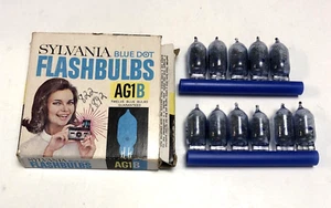 Sylvania Blue Dot FlashBulbs AG1B 11 Bulbs Vintage Photos Camera Photography - Picture 1 of 6