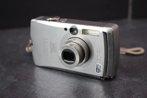 Canon Digital IXUS WIRELESS 5,0 megapixel fotocamera digitale - argento - Foto 1 di 9