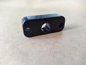 Blocco Distanziale Motore Tergicristallo Lucas CW1 1/2" - Land Rover Serie 1 - Prt n.: 733290 - Foto 1 di 4