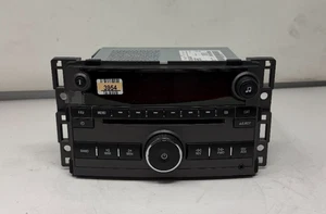 NEW 25833954 OEM GM CHEVROLET SATURN AM FM CD RADIO WITH FREE SHIPPING - Picture 1 of 3