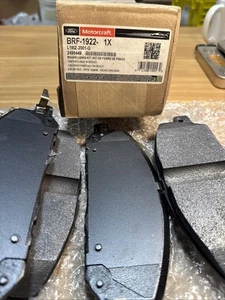 OEM Ford Explorer 20-23 Brake Pads Lining Kit Front L1MZ-2001-G Motorcraft - Picture 1 of 14