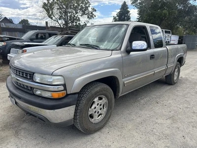 AC Condenser Fits 99-14 SIERRA 2500 PICKUP 1368158 - Imagem 1 de 4