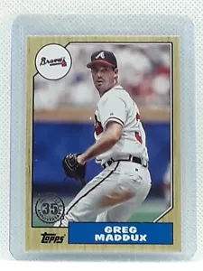 Greg Maddux 2022 Topps Baseball - 1987 - Atlanta Braves - Picture 1 of 2
