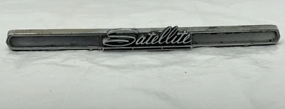 Plymouth 1967 emblema satélite Mopar adorno insignia moldura placa de identificación Foto 1 de 4