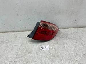 Luz trasera exterior halógena lado derecho pasajero Toyota Corolla 2017 2018 2019 OEM - Imagen 1 de 7