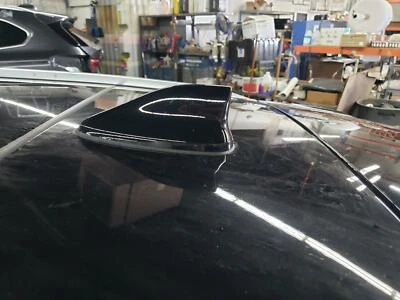 20 21  INFINITI QX50 Antenna w/Navigation & Satellite Option - Изображение 1 из 3