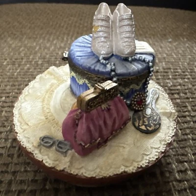 Candle Topper Handbag Hat Box Shoes 3” Around - Image 1 of 4