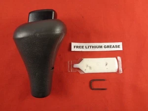 1993-2002 CAMARO RUBBER AUTOMATIC SHIFTER KNOB GEAR SHIFT HANDLE OEM - Picture 1 of 4
