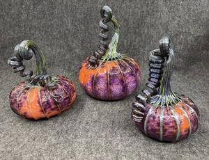 Signed Bryon SUTHERLAND Studio Art Glass Hand Blown Sculpture Pumpkin Gourd Set - Picture 1 of 15