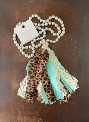 Nuevo Nº Collar con cuentas borla de trapo y encaje de leopardo/turquesa y 3 boutique Foto 1 de 4