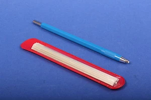 Set 1x Gomma Fibra di Vetro 2mm Blu + 12 Pennelli di Ricambio Fibra di Vetro Penna Lucidante - Foto 1 di 1