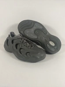 Adidas AdiFOM Q Grey Black Carbon HP6585 Men's Size 7 Women’s Size 8 NWOB - Picture 1 of 8