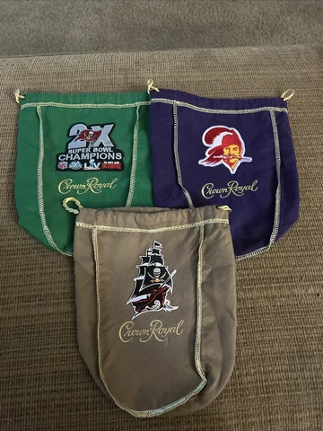 NFL Tampa Bay Buccaneers 3 Bag Set Of Logo’d CROWN ROYAL BAG  1 Liter 9X7 Cover