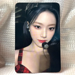 Hyunjin Official Photocard Loona Seoul Concert Photobook Record The Finale Kpop - Picture 1 of 2